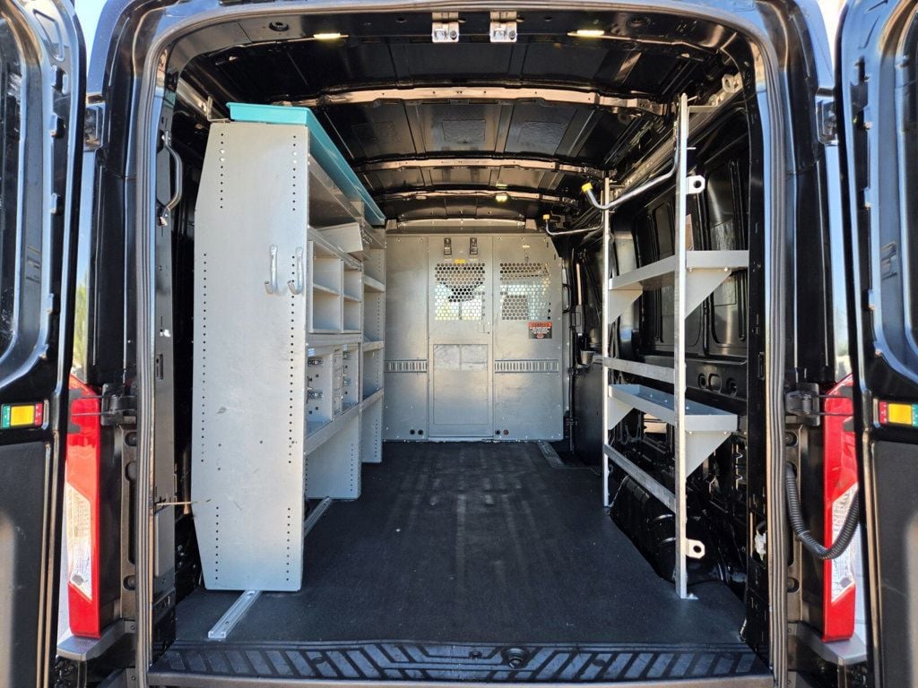 2015 Ford Transit Cargo Van T-250 148 MD RF S - 22931954 - 7
