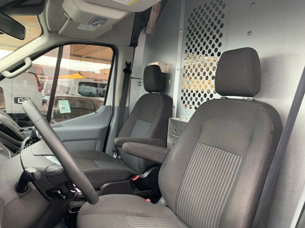 2015 Ford Transit Cargo Van T-250 148" Med Rf 9000 GVWR Sliding RH Dr - 22968709 - 31