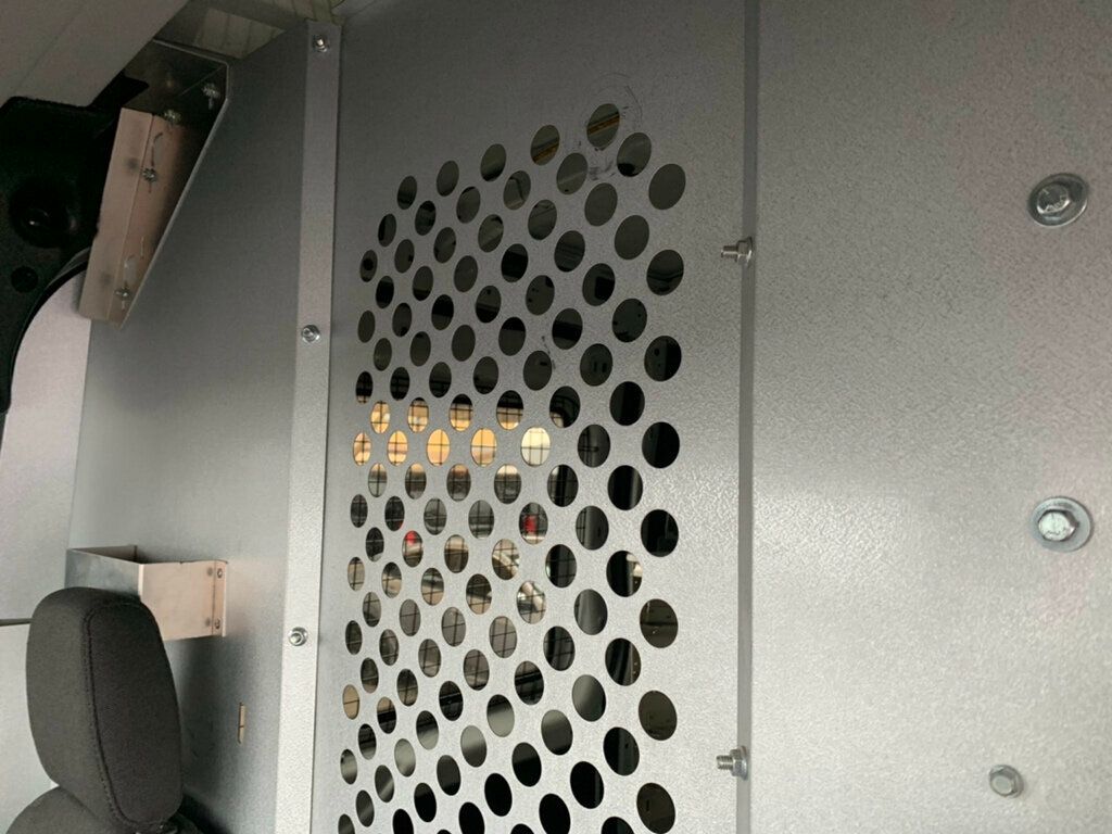 2015 Ford Transit Cargo Van T-250 148" Med Rf 9000 GVWR Sliding RH Dr - 22968709 - 37