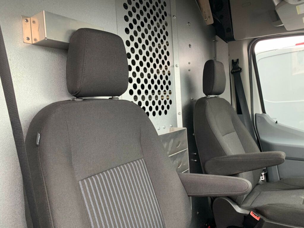 2015 Ford Transit Cargo Van T-250 148" Med Rf 9000 GVWR Sliding RH Dr - 22968709 - 40