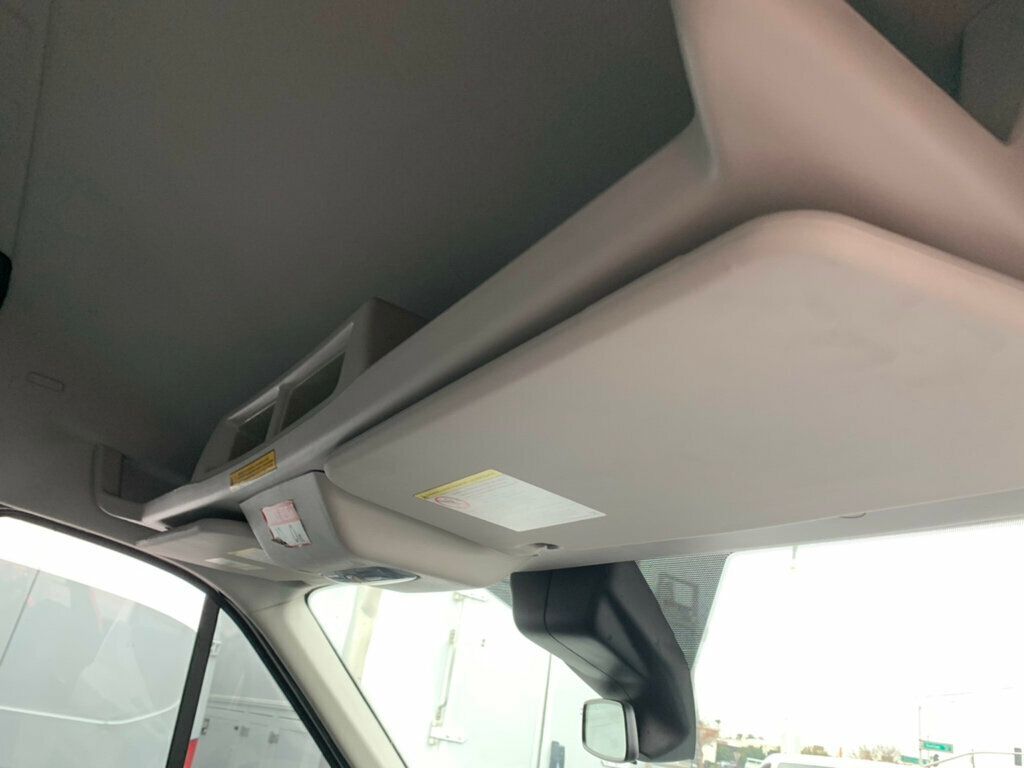 2015 Ford Transit Cargo Van T-250 148" Med Rf 9000 GVWR Sliding RH Dr - 22968709 - 44