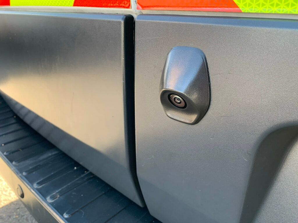 2015 Ford Transit Cargo Van T-250 148" Med Rf 9000 GVWR Swing-Out RH Dr - 22974043 - 15