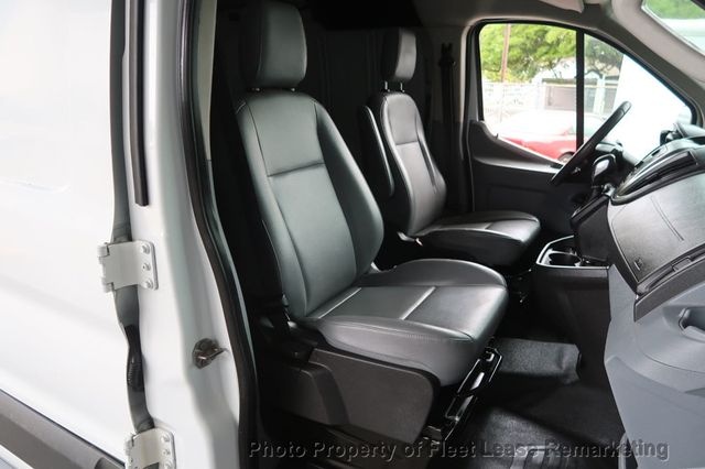 2015 Ford Transit Cargo Van Transit 250 Low Roof Cargo Van 130" - 23009725 - 25