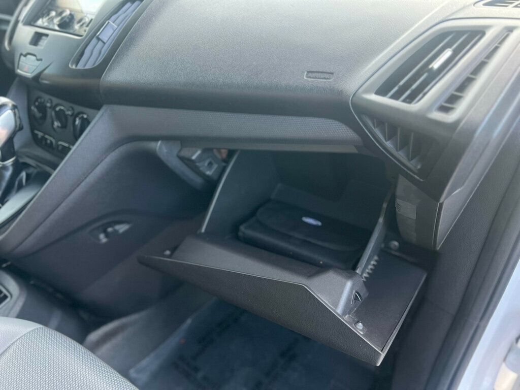 2015 Ford Transit Connect CLEAN TITLE, LOW MILES !!  - 22946000 - 13