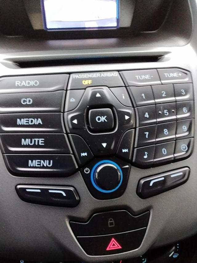 2015 Ford Transit Connect LWB XL - 22964484 - 17