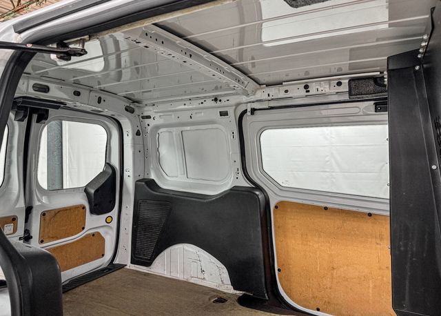 2015 Ford Transit Connect XL CARGO VAN WITH LONG WHEELBASE - 23059790 - 9