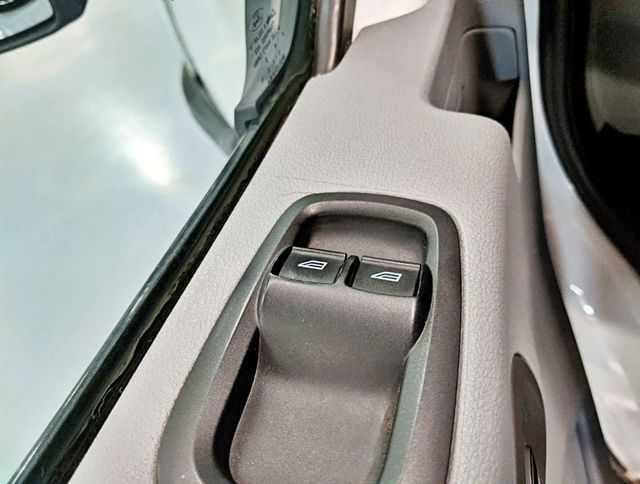 2015 Ford Transit Cutaway T-350 138" 10360 GVWR DRW - 22188933 - 17