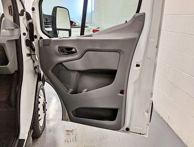 2015 Ford Transit Cutaway T-350 138" 10360 GVWR DRW - 22188933 - 49