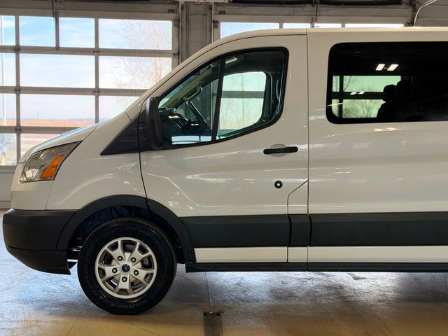 2015 Ford Transit Wagon 150 XLT - 22960221 - 9