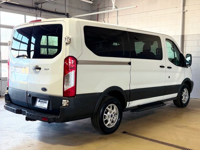2015 Ford Transit Wagon 150 XLT - 22960221 - 11
