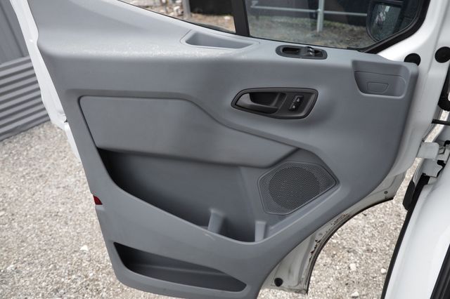 2015 Ford Transit Wagon T-150 130" Med Roof XLT Sliding RH Dr - 23059317 - 40