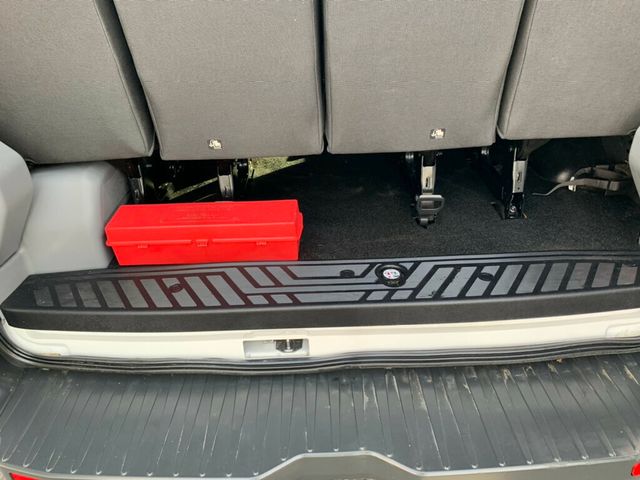 2015 Ford Transit Wagon T-350 148" Low Roof XL Sliding RH Dr - 22992530 - 39