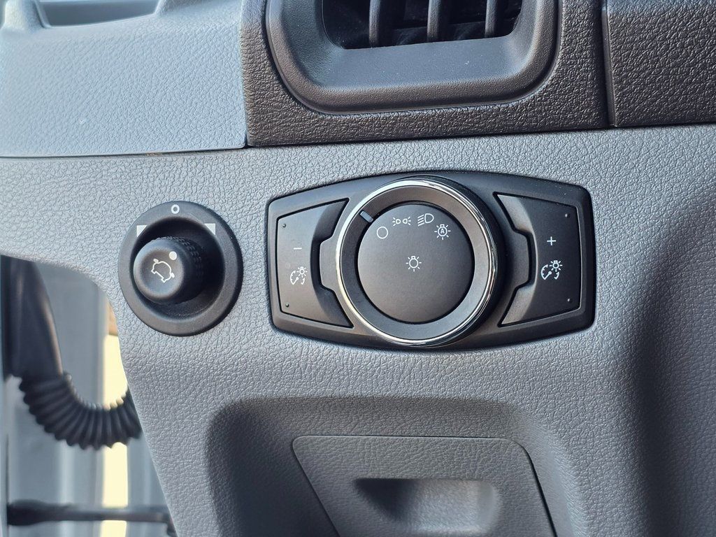 2015 Ford Transit Wagon T-350 148" Low Roof XLT Sliding RH Dr - 22939683 - 43