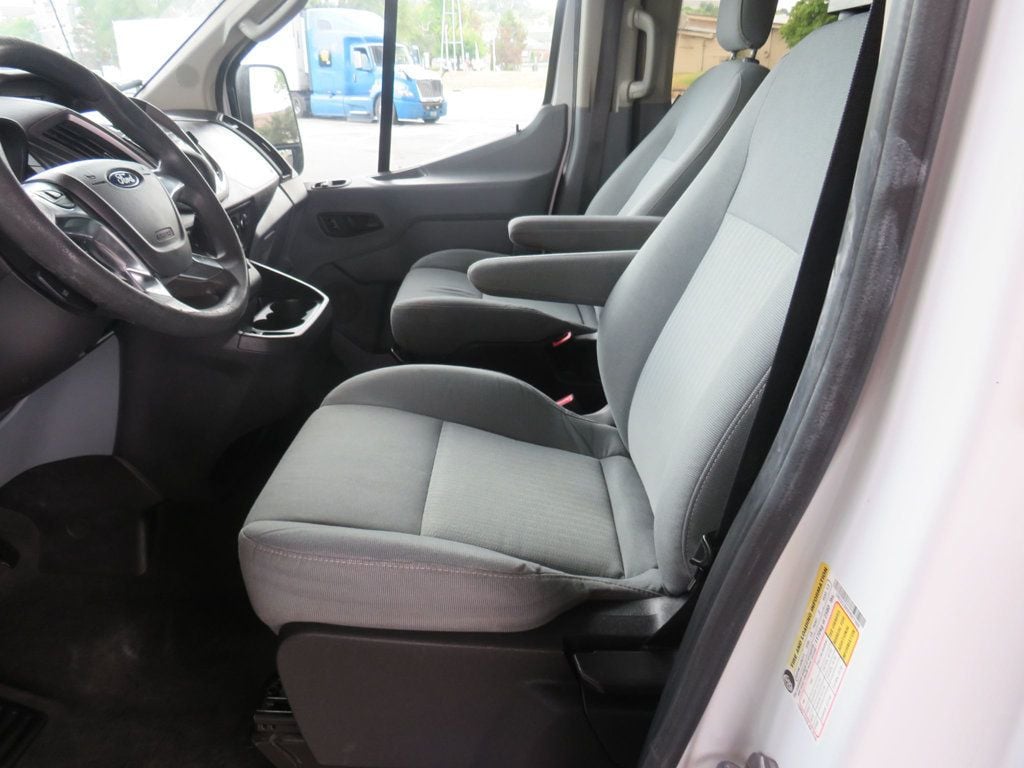 2015 Ford Transit XLT Van photo 10