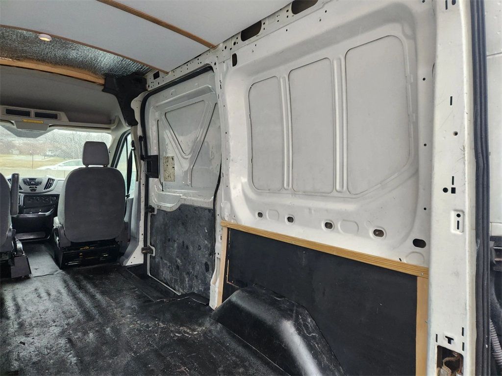 2015 Ford Transit Van photo 22