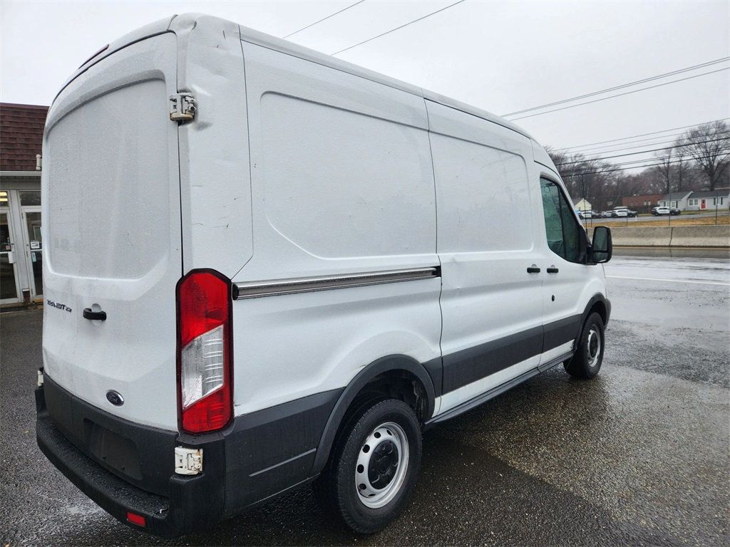 2015 Ford Transit Van photo 5