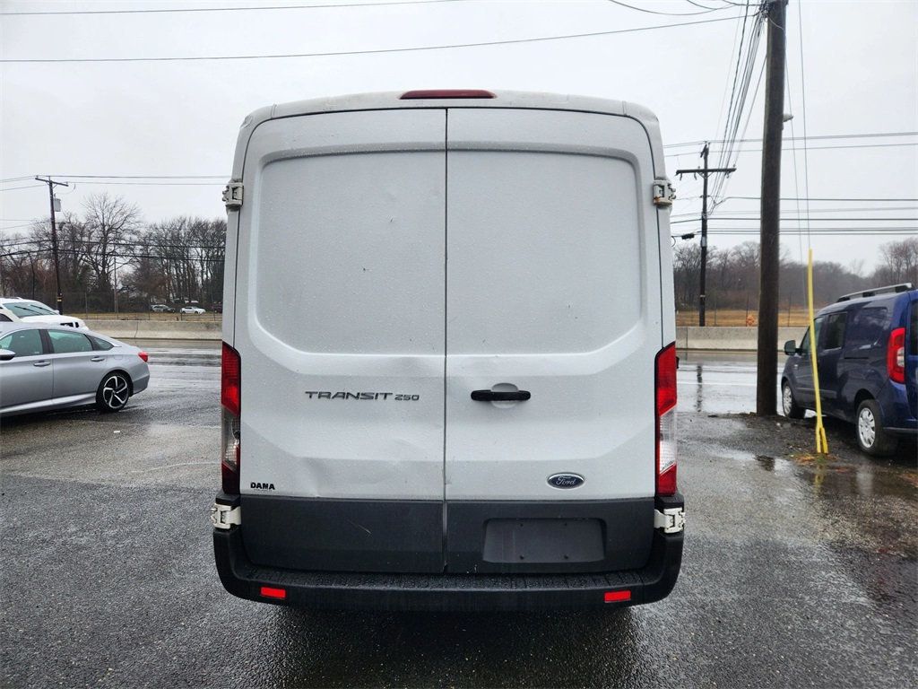 2015 Ford Transit Van photo 6