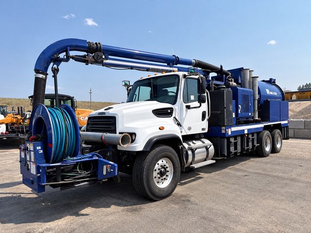 2015 Freightliner 114SD w/ 24ft Vacuum Boom, 8in Suction Hose, Deutz Pump - 23083617 - 1