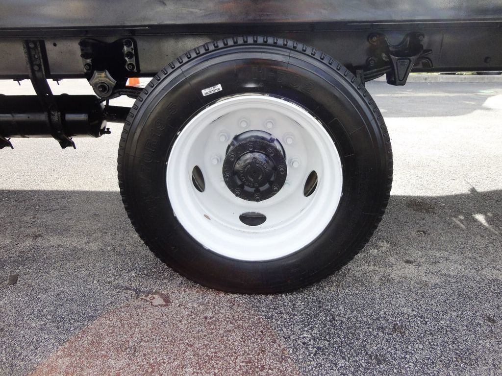 2015 Freightliner BUSINESS CLASS M2 106 21FT BEAVER TAIL, DOVE TAIL, RAMP TRUCK, EQUIPMENT HAUL - 20665439 - 13