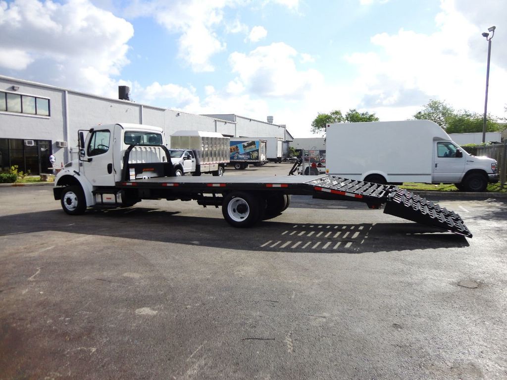 2015 Freightliner BUSINESS CLASS M2 106 21FT BEAVER TAIL, DOVE TAIL, RAMP TRUCK, EQUIPMENT HAUL - 20665439 - 22