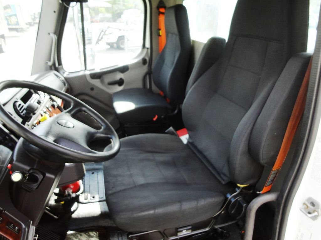 2015 Freightliner BUSINESS CLASS M2 106 21FT BEAVER TAIL, DOVE TAIL, RAMP TRUCK, EQUIPMENT HAUL - 20665439 - 33