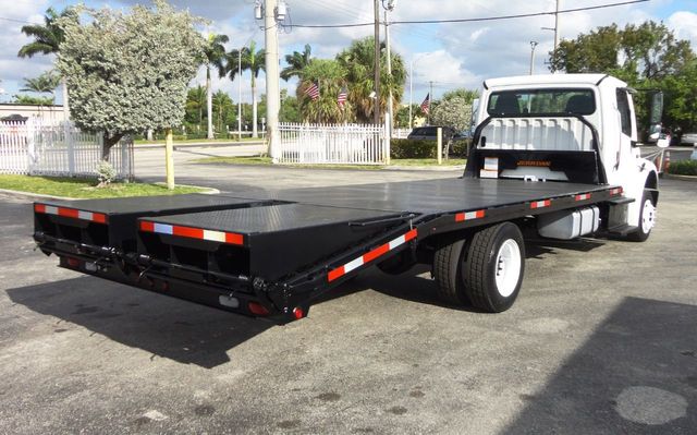 2015 Freightliner BUSINESS CLASS M2 106 21FT BEAVER TAIL, DOVE TAIL, RAMP TRUCK, EQUIPMENT HAUL - 20665439 - 4