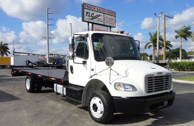 2015 Freightliner BUSINESS CLASS M2 106 21FT BEAVER TAIL, DOVE TAIL, RAMP TRUCK, EQUIPMENT HAUL - 20665897 - 3