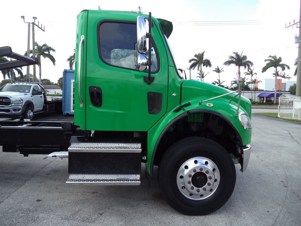 2015 Freightliner BUSINESS CLASS M2 106 28FT 15 TON ROLLBACK INDUSTRIAL CENTURY.. TANDEM AXLE.. - 22660867 - 25