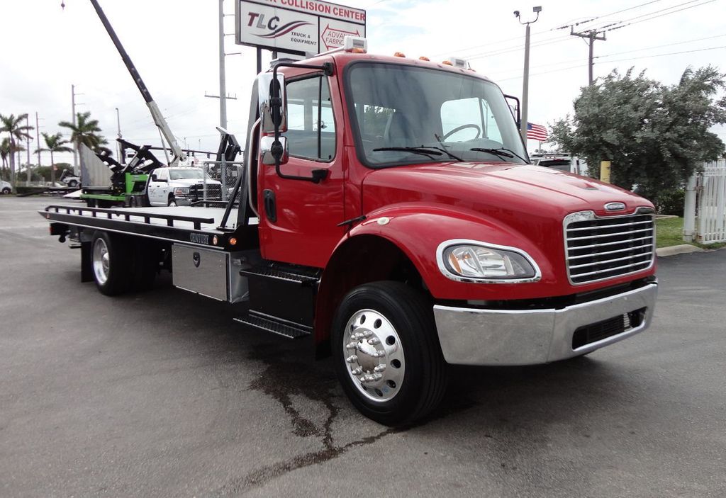 2015 Freightliner BUSINESS CLASS M2 106 AIR SUSPENSION..21.5 CENTURY (LCG) ROLLBACK TOW TRUCK.. - 17268013 - 32