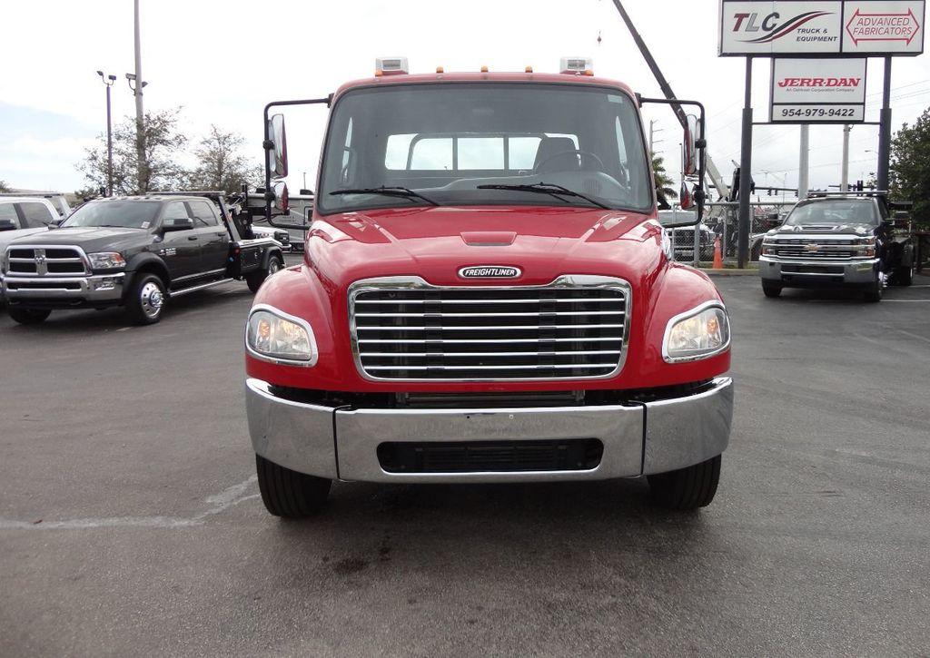 2015 Freightliner BUSINESS CLASS M2 106 AIR SUSPENSION..21.5 CENTURY (LCG) ROLLBACK TOW TRUCK.. - 17268013 - 3