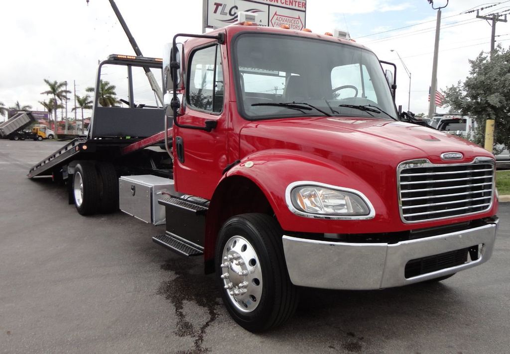 2015 Freightliner BUSINESS CLASS M2 106 AIR SUSPENSION..21.5 CENTURY (LCG) ROLLBACK TOW TRUCK.. - 17268013 - 4