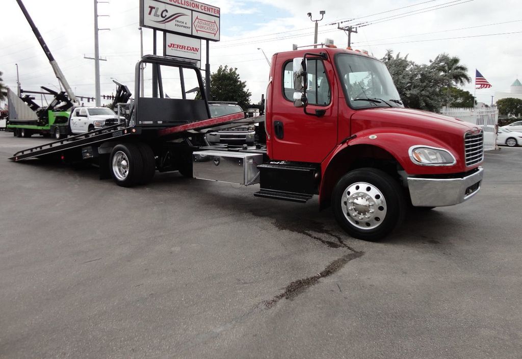 2015 Freightliner BUSINESS CLASS M2 106 AIR SUSPENSION..21.5 CENTURY (LCG) ROLLBACK TOW TRUCK.. - 17268013 - 5