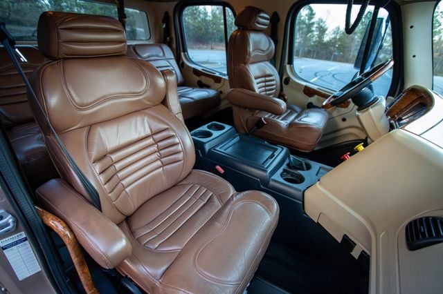 2015 Freightliner M2 Sport Chassis - 22950895 - 18