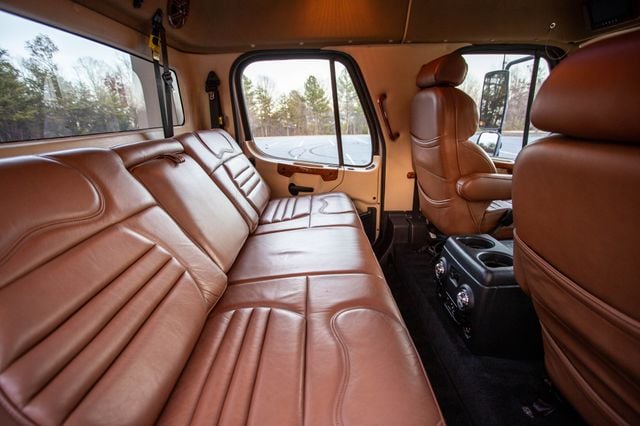 2015 Freightliner M2 Sport Chassis - 22950895 - 23