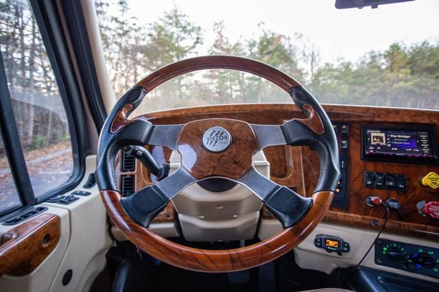 2015 Freightliner M2 Sport Chassis - 22950895 - 42