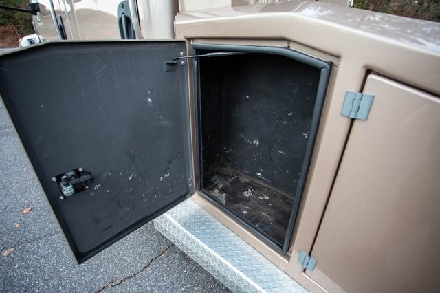 2015 Freightliner M2 Sport Chassis - 22950895 - 56