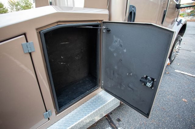 2015 Freightliner M2 Sport Chassis - 22950895 - 61