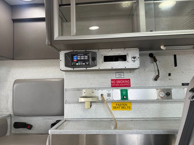 2015 Freightliner M2 Ambulance  - 22986491 - 11