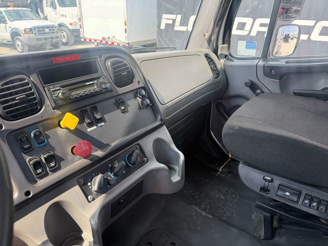 2015 Freightliner M2 Cab & Chassis  - 23092851 - 7