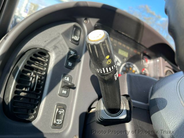 2015 FREIGHTLINER M2-106 Regular Cab 2dr Long Chassis DRW - 21671718 - 27