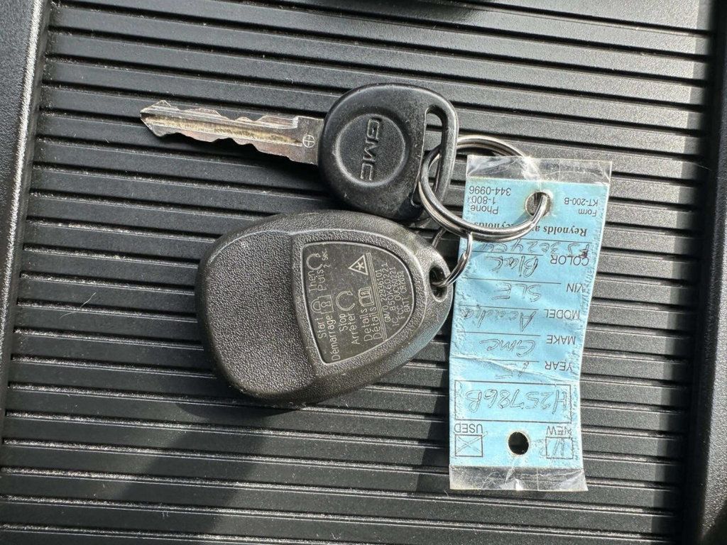 2015 GMC Acadia AWD 4dr SLE w/SLE-2 - 22993949 - 36