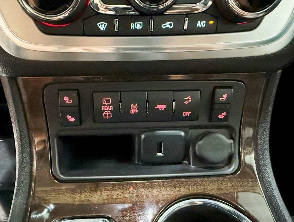 2015 Gmc Acadia SLT photo 18