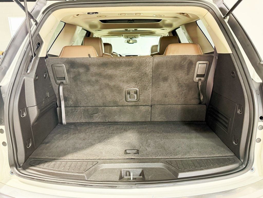 2015 Gmc Acadia SLT photo 33