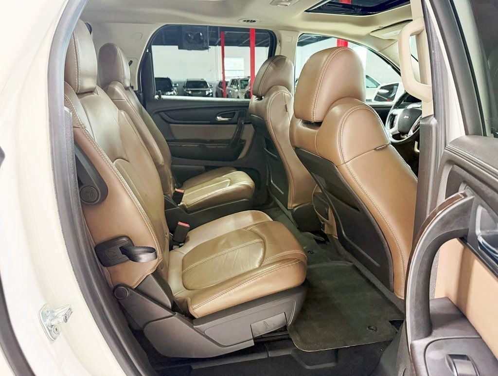 2015 Gmc Acadia SLT photo 35