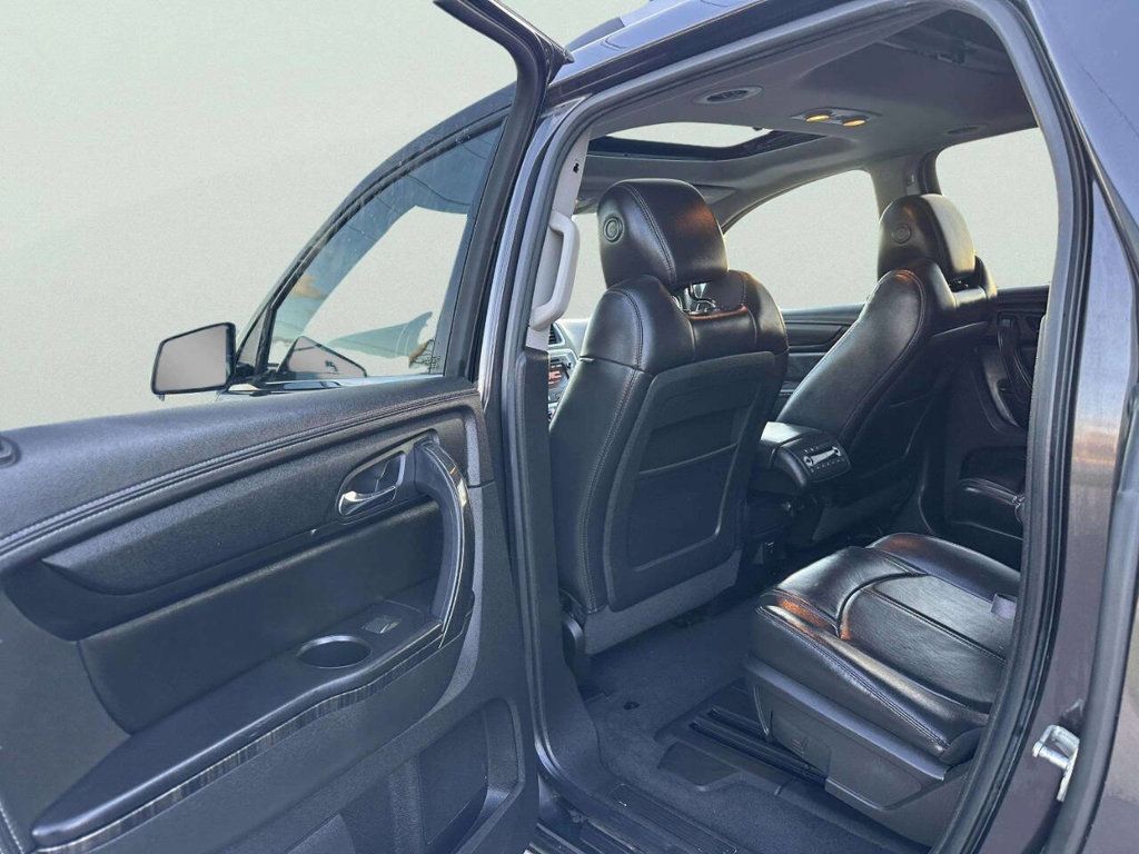 2015 GMC Acadia AWD 4dr SLT w/SLT-1 - 23015652 - 18