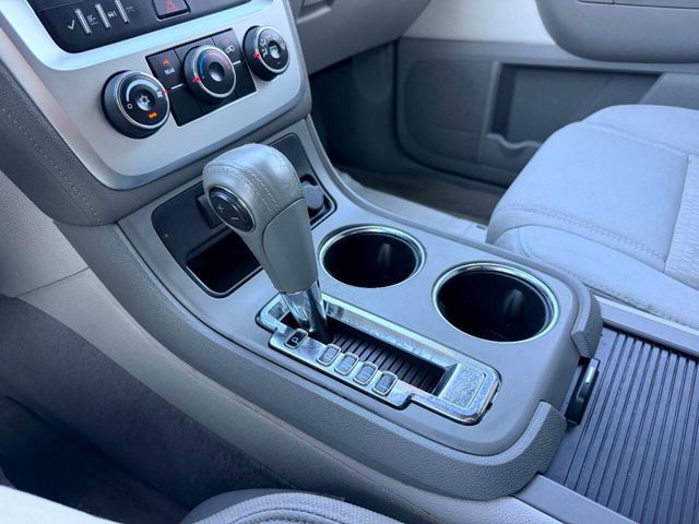 2015 GMC Acadia FWD 4dr SLE w/SLE-2 - 23049459 - 47
