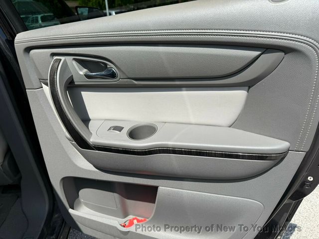 2015 GMC Acadia FWD 4dr SLT w/SLT-1 - 23012240 - 17