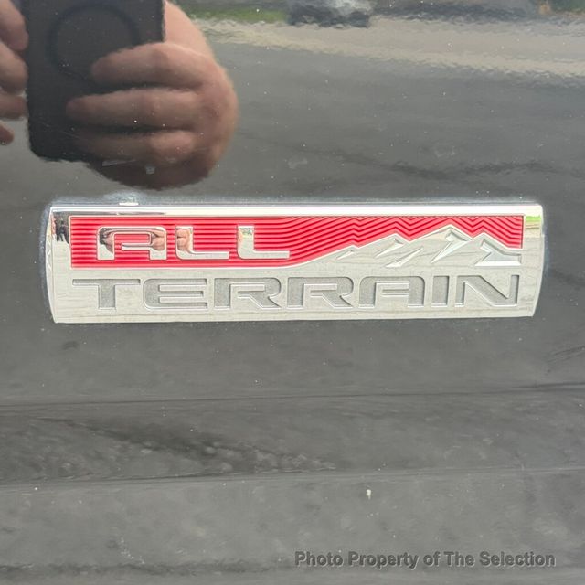 2015 GMC Canyon 4WD CREW CAB SLE WITH ALL TERRAIN PACKAGE - 23047331 - 13