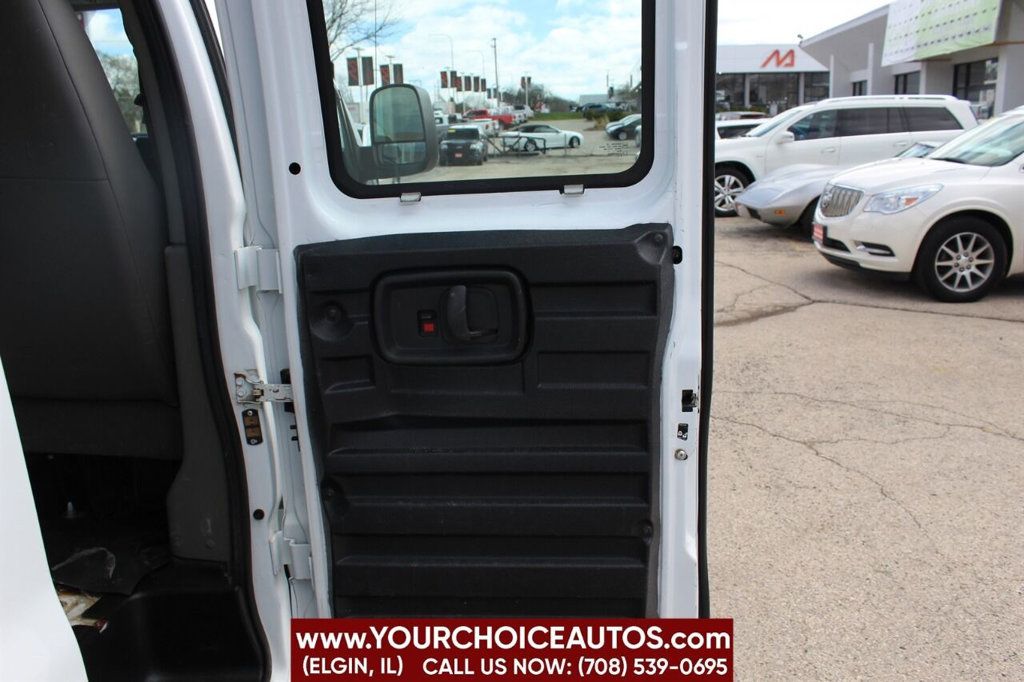 2015 GMC Savana Cargo Van RWD 2500 135" - 22380422 - 16