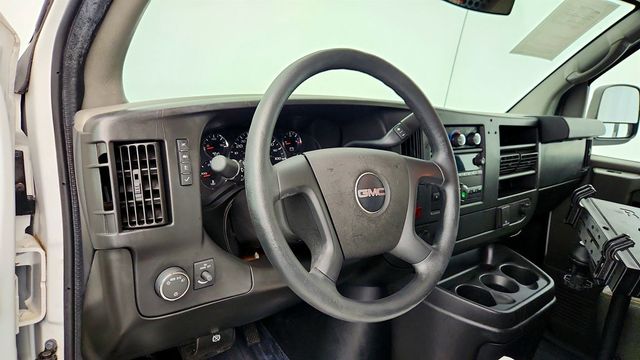 2015 GMC Savana Cargo Van RWD 2500 135'' w/ Convenience Pkg, Shelving Unit & Partition - 23019580 - 10